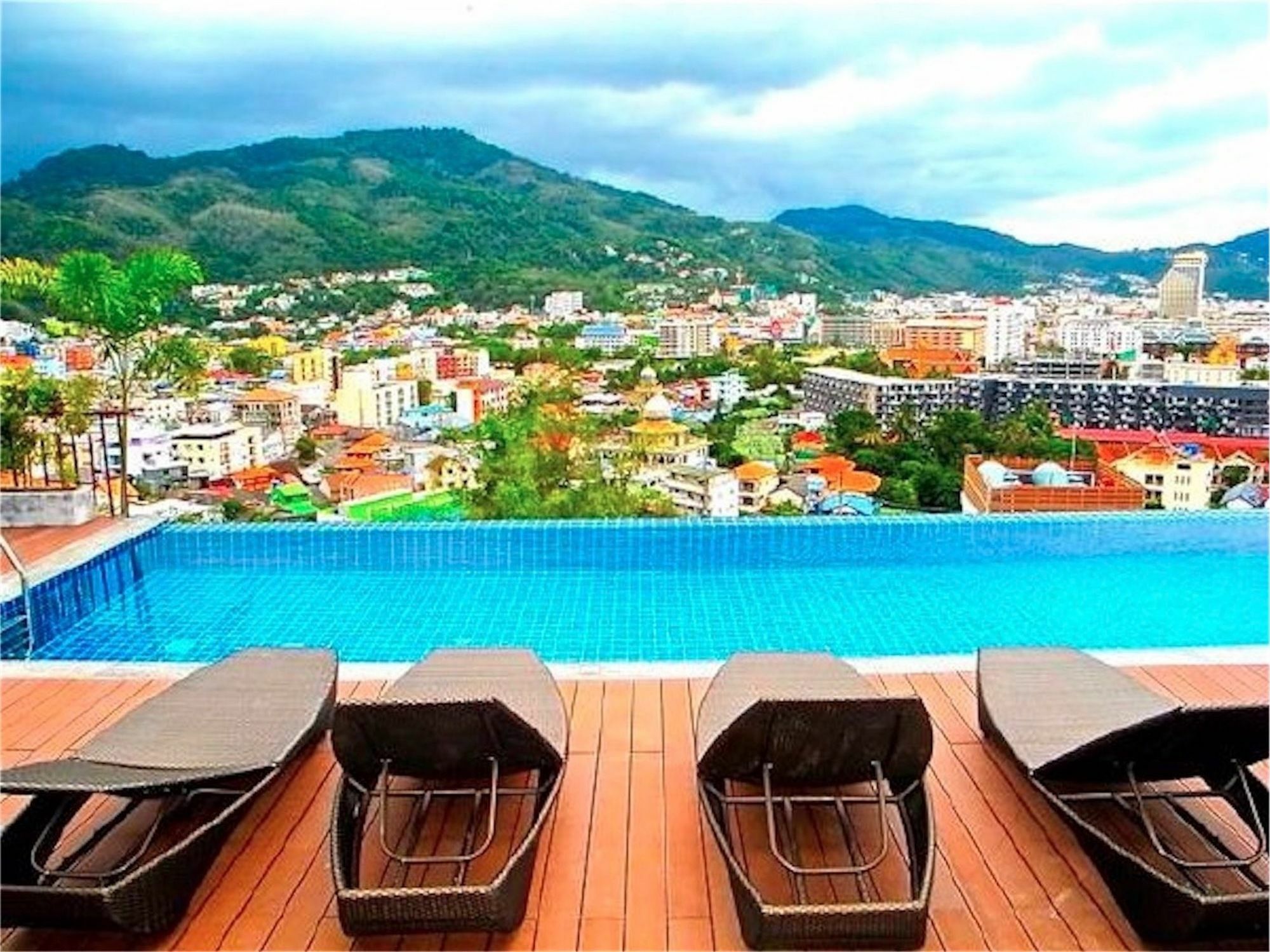 Bliss Patong 2 Bedrooms Apartment Kültér fotó